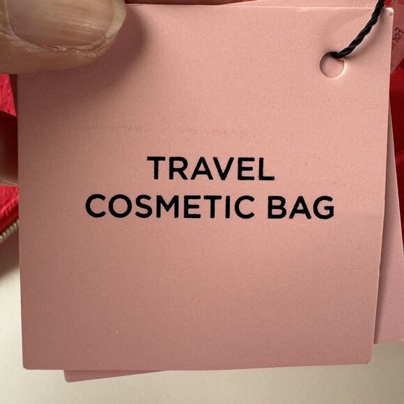 Juicy Couture Travel Red Cosmetic Set Includes 2 Bag & 1 Toiletry Bottle NWT - Picture 13 of 15